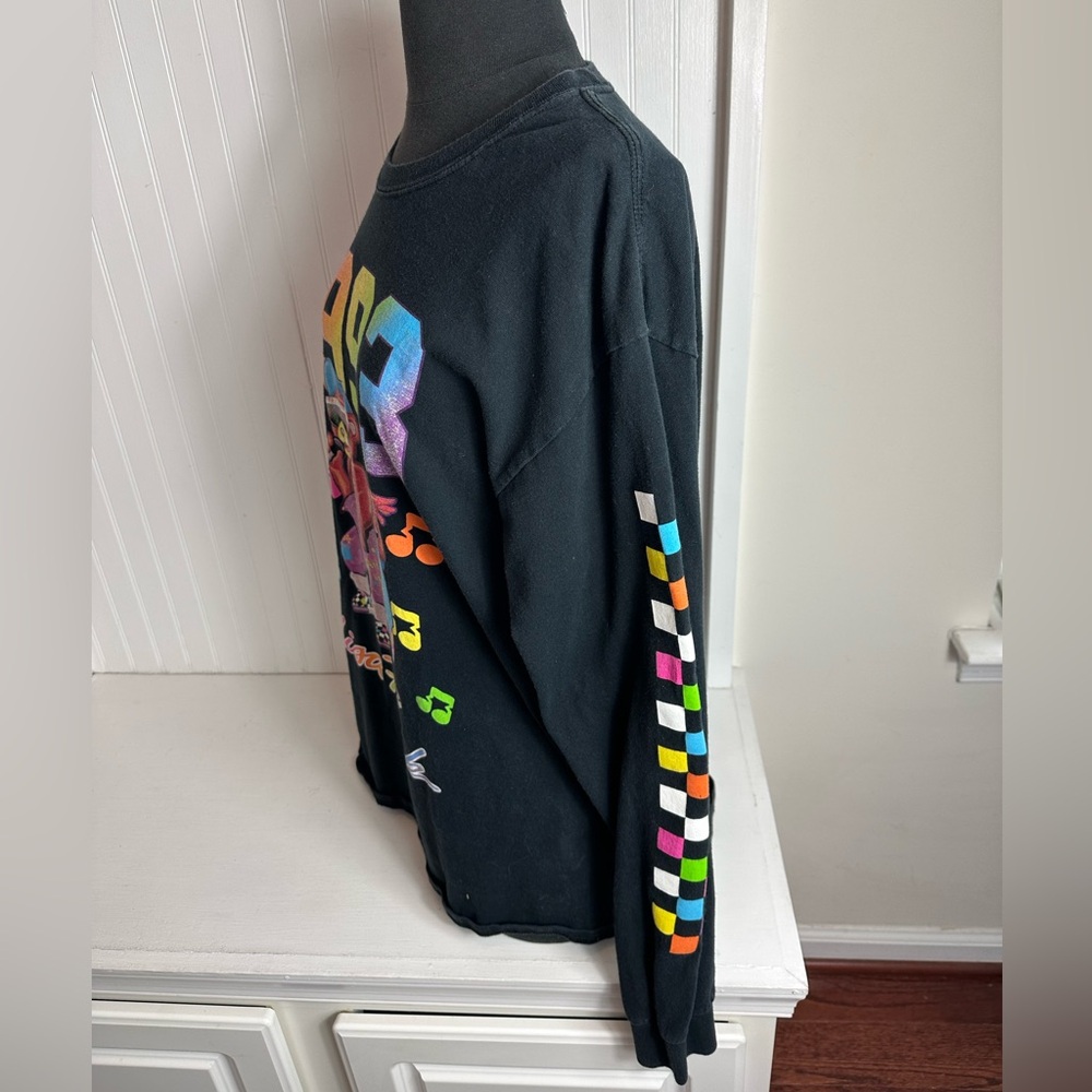 Lisa Frank Black Long Sleeve Tee with Neon Rainbow 1993 Bear Graphic - Picture 9 of 13